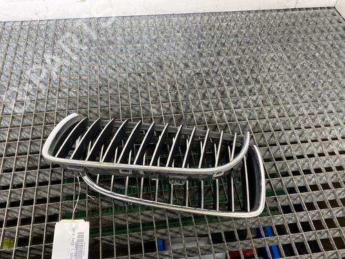 Used Grille BMW 3 (E90) 320 d (163 hp) 23764719
