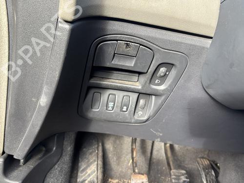 Advarselskontakt RENAULT ESPACE IV (JK0/1_) 2.2 dCi (JK0H) | BP32314668I22 - Image 27