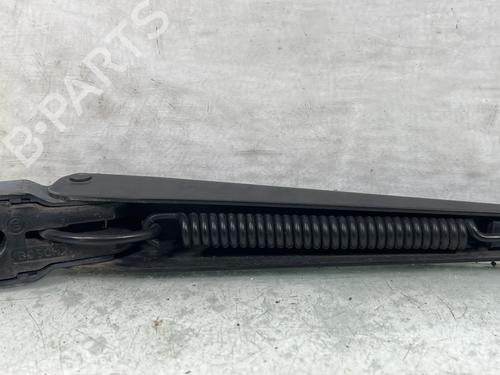 Used Front windshield wiper arm Front windshield wiper arm FORD KA (RB_) 1.3 i ROCAM (70 hp) 35897037 35897037