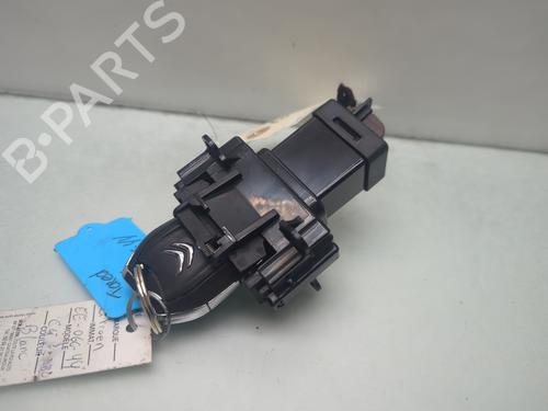 card-reader-citroen-c4-picasso-ii-2013-24735112 main image