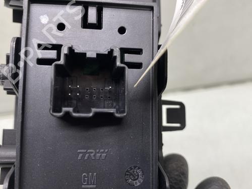 Used Right front window switch Right front window switch OPEL ASTRA K (B16) 1.5 CRDI (68) (122 hp) 22560849 22560849