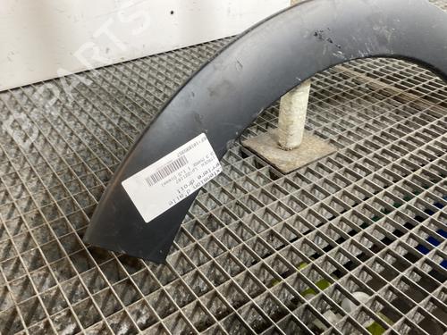 rear-right-wheel-arch-trim-citroen-c3-iii-sx-2016-25339091 main image