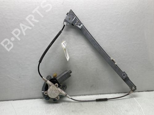 Lève-vitre avant droit RENAULT MEGANE I (BA0/1_) 1.9 dCi (BA05, BA1F) (102 hp) 24377206