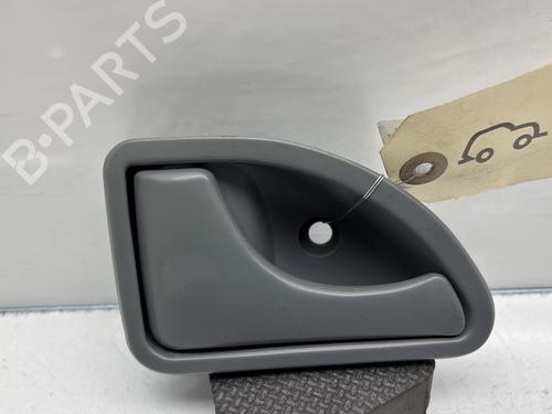 Maniglia interna anteriore sinistra RENAULT TWINGO I (C06_) 1.2 (C066, C068) (58 hp) 29939536