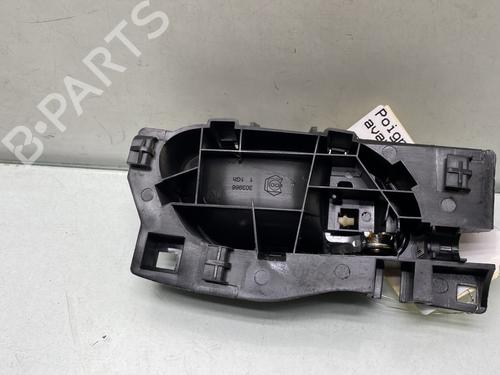 front-left-interior-door-handle-peugeot-2008-i-cu_-2013-31212780 main image