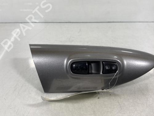 Right front window switch NISSAN JUKE (F15) 1.5 dCi | BP19956293I26 