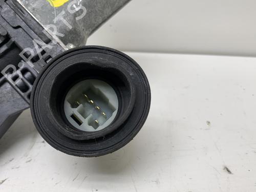 Used Front left window mechanism Front left window mechanism SUZUKI SWIFT IV (FZ, NZ) 1.2 (AZH412, ZC72S) (94 hp) 19975404 19975404