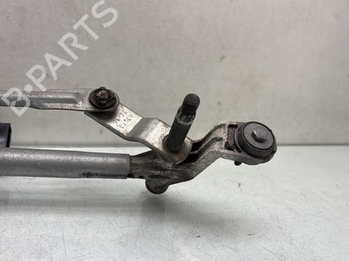 Used Front wiper motor Front wiper motor RENAULT MEGANE IV Hatchback (B9A/M/N_) 1.6 dCi 130 (B9A4) (130 hp) 33427466 33427466