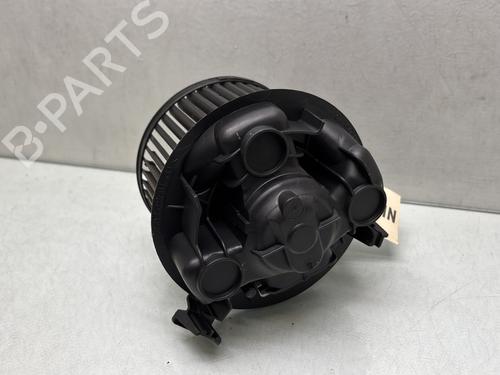 Used Heater blower motor Heater blower motor DACIA LOGAN (LS_) 1.4 (LS0A, LS0C, LS0E, LS0G) (75 hp) 33238624 33238624