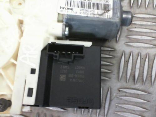 Rear left window mechanism RENAULT MEGANE III Grandtour (KZ0/1) 1.5 dCi (KZ09, KZ0D, KZ1G, KZ29, KZ14, KZ1W, KZ10, KZ1F,... | BP20006748C24 