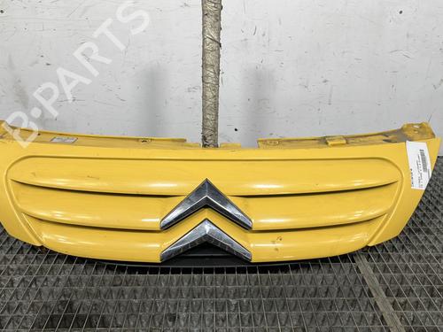 Used Grille CITROËN C3 I (FC_, FN_) 1.4 HDi (68 hp) 28519857