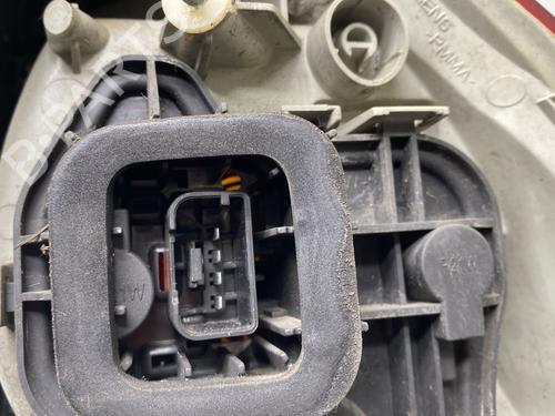 left-taillight-vw-golf-v-1k1-2003-2004-2005-2006-2007-2008-2009-2010-31858156 main image