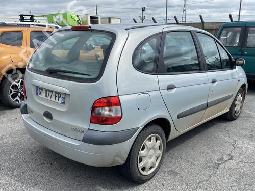 Left headlight RENAULT SCÉNIC I MPV (JA0/1_, FA0_) 1.6 (JA00, JA16, JA15, JA19, JA1V, JA2B, JA2C, JA0B,... | BP28281873C28 