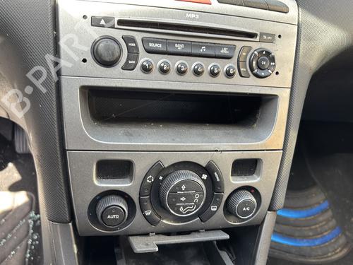 Left mirror PEUGEOT 308 I (4A_, 4C_) 1.6 HDi | BP28280627C26 