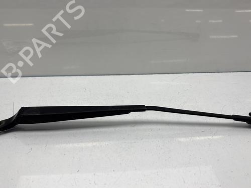 Used Front windshield wiper arm RENAULT MODUS / GRAND MODUS (F/JP0_) 1.5 dCi (FP0D, JP0D) (82 hp) 31804692