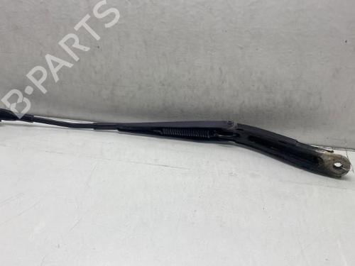 Used Front windshield wiper arm MERCEDES-BENZ M-CLASS (W164) ML 280 CDI 4-matic (164.120) (190 hp) 19960264