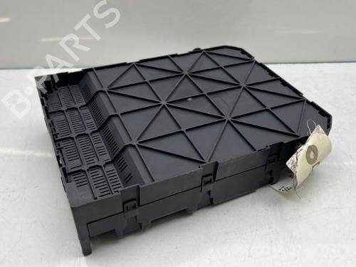 Used Fuse box PEUGEOT 308 I (4A_, 4C_) 1.6 HDi (90 hp) 19989173