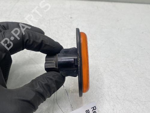 Used Left front indicator Left front indicator OPEL VIVARO A Van (X83) 2.0 CDTI (F7) (114 hp) 33484763 33484763