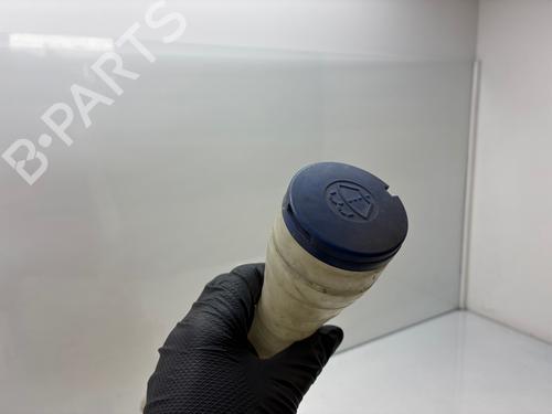 Used Windscreen washer tank Windscreen washer tank 37482796 37482796