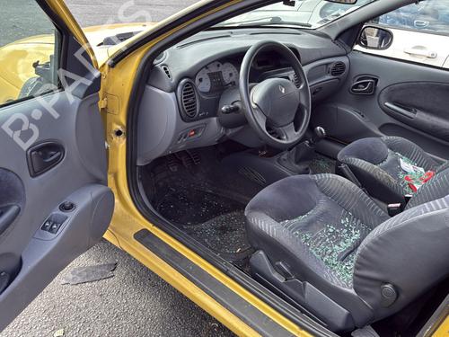 Left front door RENAULT MEGANE I Coach (DA0/1_) 1.6 16V (DA0B, DA04, DA11) | BP30515459C2