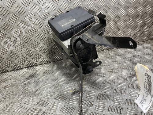 Used ABS pump MERCEDES-BENZ M-CLASS (W164) ML 320 CDI 4-matic (164.122) (224 hp) 28385381