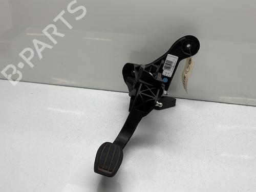 Used Clutch pedal PEUGEOT 208 II (UB_, UP_, UW_, UJ_) 1.2 PureTech 75 (75 hp) 29866773