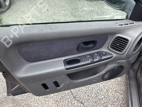 Left front fenders RENAULT LAGUNA I Grandtour (K56_) 1.6 16V (K568) | BP30389293C41