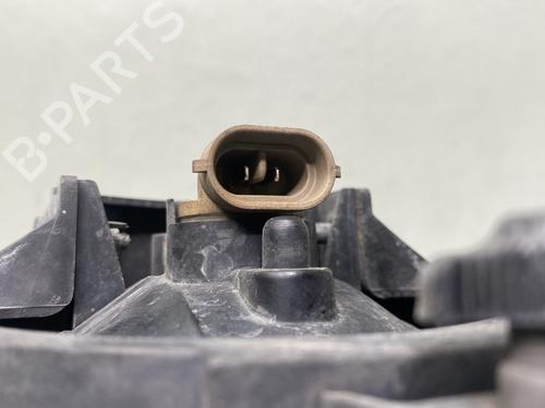 Used Right front fog light Right front fog light KIA SORENTO I (JC) 2.5 CRDi 4WD (140 hp) 32389289 32389289