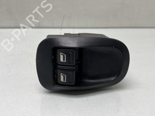 Used Left front window switch PEUGEOT 206+ (2L_, 2M_) 1.4 HDi eco 70 (68 hp) 30535659
