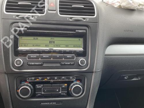 Left tailgate light VW GOLF VI (5K1) 2.0 TDI | BP22408325C79 