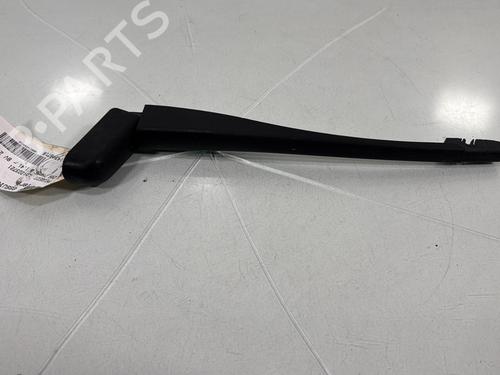 Used Rear windshield wiper arm Rear windshield wiper arm PEUGEOT 206 Hatchback (2A/C) 1.4 i (75 hp) 30719943 30719943