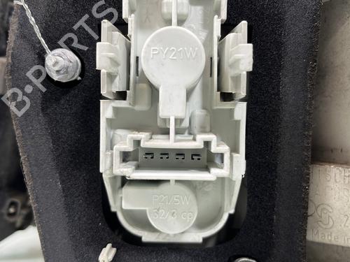 Venstre baglygte Venstre baglygte MERCEDES-BENZ B-CLASS Sports Tourer (W245) B 180 CDI (245.207) (109 hp) 33830606 33830606