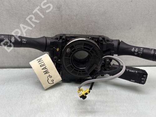 Used Steering column stalk RENAULT CLIO V (B7_) 1.5 Blue dCi 115 (B7AD) (116 hp) 30443372