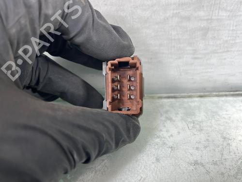 Used Right front window switch Right front window switch RENAULT CLIO III Grandtour (KR0/1_) 1.5 dCi (88 hp) 34561314 34561314