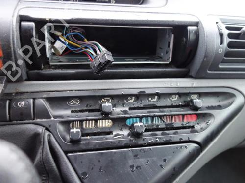 Grille PEUGEOT 806 (221) 2.0 | BP20004098C40 