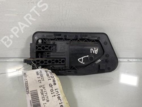Used Front right interior door handle Front right interior door handle PEUGEOT 306 Hatchback (7A, 7C, N3, N5) [1993-2003] 20033943 20033943