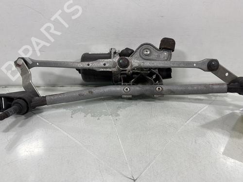 Used Front wiper motor RENAULT CLIO III (BR0/1, CR0/1) 1.2 16V (BR02, BR0J, BR11, CR02, CR0J, CR11) (75 hp) 30890516