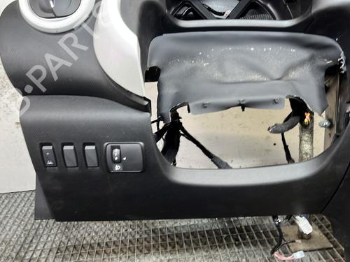 Instrumentbord RENAULT TWINGO III (BCM_, BCA_) 1.0 SCe 70 (BCMB) | BP32094079C46
