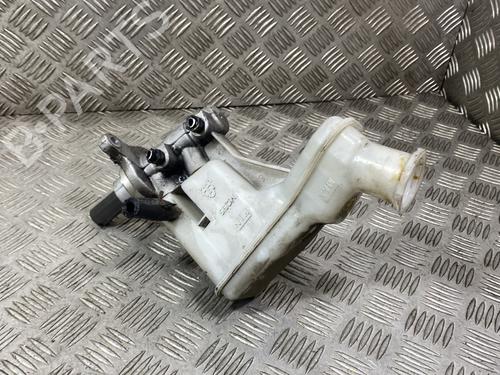 Used Brake master cylinder KIA SPORTAGE III (SL) 1.7 CRDi (116 hp) 31839172