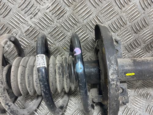 right-front-shock-absorber-renault-megane-iii-hatchback-bz01_-b3_-2008-36338771 main image