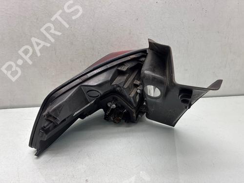 Used Right taillight Right taillight PEUGEOT 5008 II (MC_, MJ_, MR_, M4_) 1.2 THP (MRHNYH, MRHNYW, MRHNSJ, MRHNSU, MRHNSM) (131 hp) 40066516 40066516