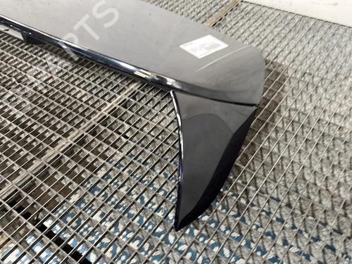 rear-spoiler-renault-megane-iv-hatchback-b9amn_-2015-32495823 main image