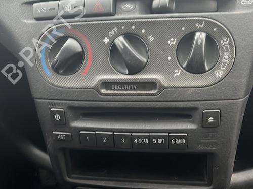 Used Parts TOYOTA YARIS (_P1_)  1.4 D-4D (NLP10_, NLP10R)  4645321