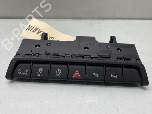 Used Warning switch AUDI A3 Sportback (8YA, 8YF) 35 TFSI Mild Hybrid (150 hp) 31624501