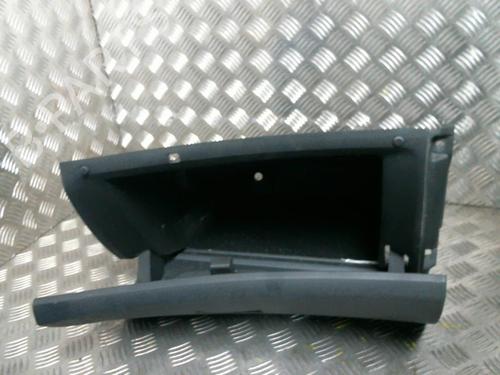 Used Glove box Glove box RENAULT LAGUNA III Grandtour (KT0/1) 1.5 dCi (KT0A, KT0R, KT02) (110 hp) 20013354 20013354