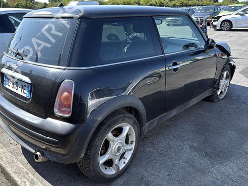 Front left door window MINI MINI (R50, R53) Cooper | BP30819597C18