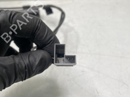 Used Seat buckle Seat buckle BMW X1 (E84) xDrive 20 d (184 hp) 32302243 32302243