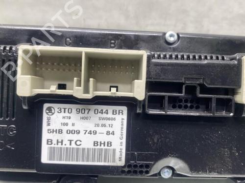 Used Climate control SKODA YETI (5L) 2.0 TDI (110 hp) 19969374