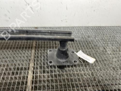 Front bumper reinforcement PEUGEOT 5008 (0U_, 0E_) 1.6 BlueHDi 120 | BP29897696C109