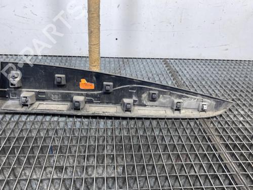 Used Door moulding trim RENAULT CLIO IV (BH_) 1.5 dCi 90 (90 hp) 20659923